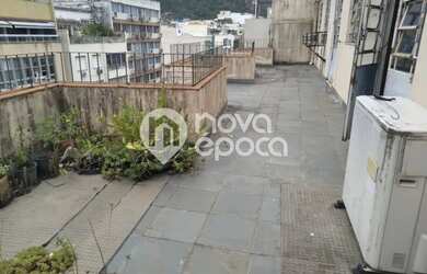 Imagem: O apartamento na cobertura possui 2 Dormitórios, 1 Banheiro