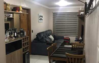 Imagem: O apartamento possui 1 Dormitório, 1 Banheiro, 1 Vaga na garagem