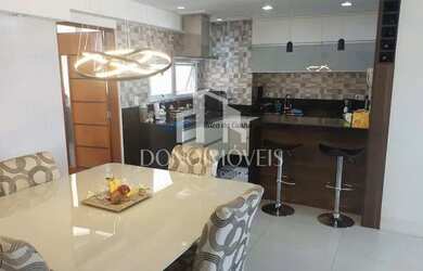 Imagem: O apartamento possui 3 Dormitórios, 3 Banheiros, 2 Vagas na