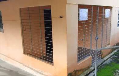 Imagem: A casa para alugar possui 3 Dormitórios, 2 Banheiros e 1 Vaga