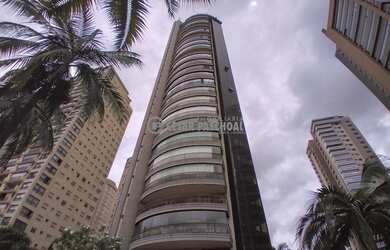 Imagem: O apartamento possui 3 Dormitórios, 5 Banheiros, 5 Vagas na