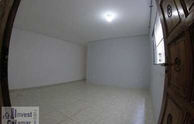 Imagem: A casa possui 2 Dormitórios, 1 Banheiro, 70m² de Área e