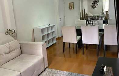 Imagem: O apartamento possui 3 Dormitórios, 1 Banheiro, 1 Vaga na garagem