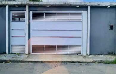 Imagem: A casa possui 2 Dormitórios, 1 Banheiro, 1 Vaga na garagem