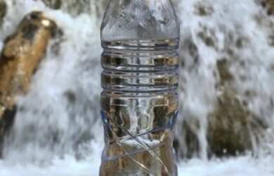 Imagem: O depósito possui 2 Vagas na garagem, 10m² de Área e está