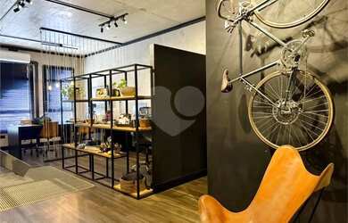 Imagem: O depósito possui 1 Vaga na garagem, 40m² de Área, Imóvel