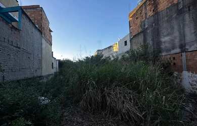 Imagem 2: vendo terreno em realengo