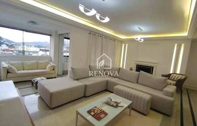 Imagem: O apartamento possui 3 Dormitórios, 3 Banheiros, 4 Vagas na