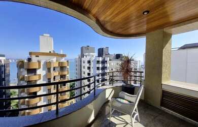 Imagem: O apartamento possui 3 Dormitórios, 4 Banheiros, 2 Vagas na