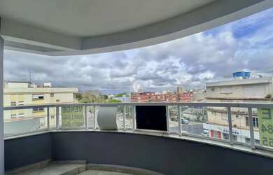 Imagem 15: Apartamento de três dormitórios localizado no Residencial Isla San Martin no bai