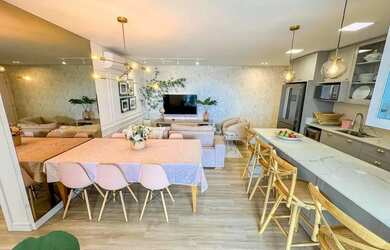 Imagem 1: Apartamento com 3 dormitórios à venda, 95 m² por R$ 1.410.000,00 - Praia Alegre - Penha/SC