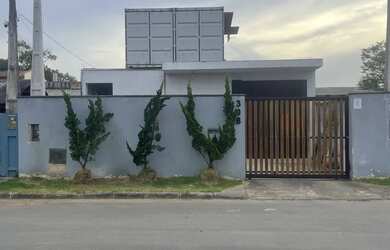 Imagem: O depósito possui 5 Vagas na garagem, 150m² de Área e está