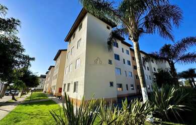 Imagem: O apartamento possui 3 Dormitórios, 1 Banheiro, 1 Vaga na garagem