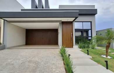 Imagem: A casa em condomínio possui 3 Dormitórios, 5 Banheiros, 4