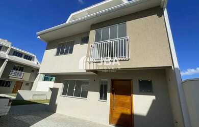 Imagem: A casa em condomínio à venda possui 3 Dormitórios, 4 Banheiros