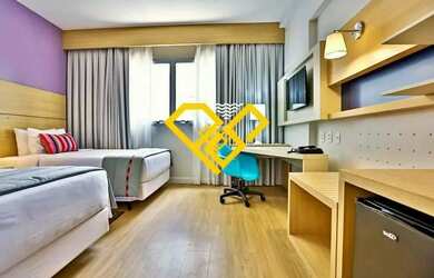 Imagem: O apartamento possui 1 Dormitório, 1 Banheiro, 1 Vaga na garagem