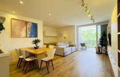 Imagem: O apartamento possui 2 Dormitórios, Acomodam 5 pessoas, 2 Vagas