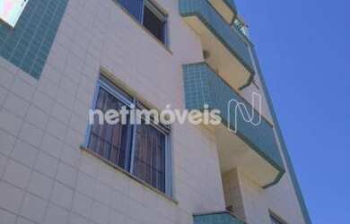 Imagem: O apartamento possui 2 Dormitórios, 1 Vaga na garagem, 79m²