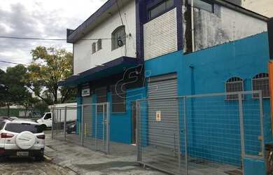 Imagem 2: Salão comercial térreo 50 metros, 2 salas no andar superior, 2 vagas...