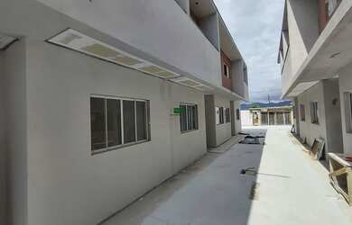 Imagem 2: Excelente sobrado para locação Balneário Recanto do sol, Caraguatatuba Possui duas suítes