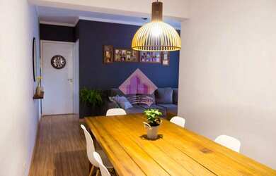 Imagem: O apartamento possui 3 Dormitórios, 1 Banheiro, 1 Vaga na garagem