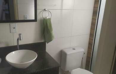 Imagem: A casa em condomínio possui 4 Dormitórios, 2 Banheiros, 2