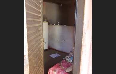 Imagem 11: Vendo no Arapoangas. 200m² de Área, 2 Banheirose3 Dormitórios