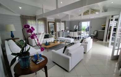 Imagem: A casa em condomínio possui 3 Dormitórios, 5 Banheiros, 4