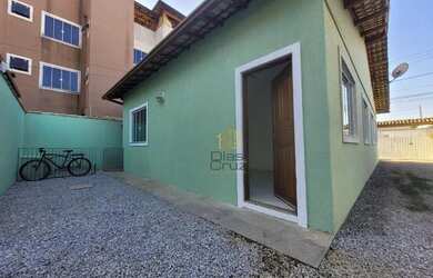 Imagem: A casa possui 2 Dormitórios, 1 Banheiro, 1 Vaga na garagem