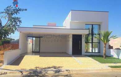 Imagem: A casa em condomínio possui 3 Dormitórios, 3 Banheiros, 4