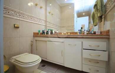 Imagem 7: Sobrado para venda possui 238 metros quadrados com 3 quartos em Planalto Paulista - São Pa