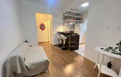 Imagem: O apartamento possui 1 Dormitório, 1 Banheiro, 1 Vaga na garagem