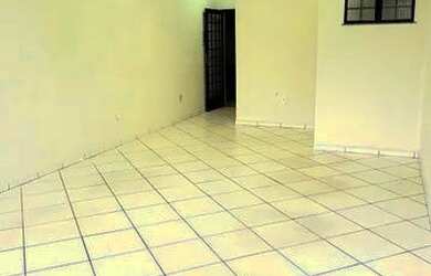 Imagem: O depósito possui 35m² de Área e está localizado em Campo