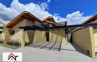 Imagem: A casa em condomínio para alugar possui 3 Dormitórios, 3 Banheiros