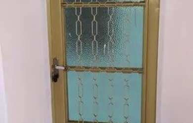 Imagem: A casa possui 2 Dormitórios, 1 Banheiro, 1 Vaga na garagem