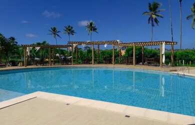 Imagem: A casa possui 2 Dormitórios, 2 Banheiros, 3 Vagas na garagem