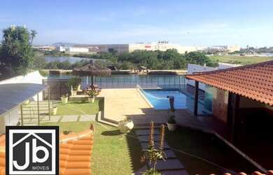 Imagem: A casa em condomínio possui 4 Dormitórios, 5 Banheiros, 5