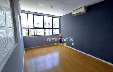 Imagem: O depósito possui 2 Vagas na garagem, 70m² de Área, Imóvel