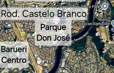 Imagem: A casa possui 4 Dormitórios, 5 Banheiros, 4 Vagas na garagem