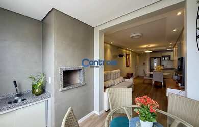 Imagem: O apartamento possui 3 Dormitórios, 2 Banheiros, 2 Vagas na