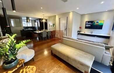 Imagem: O apartamento possui 3 Dormitórios, 4 Banheiros, 2 Vagas na