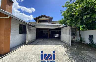 Imagem 6: Sobrado com 4 suítes em Matinhos