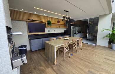 Imagem 13: Casa 3/4 sendo uma suíte e Closet, Condomínio no centro da cidade