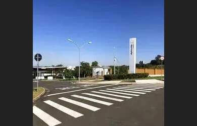 Imagem: O terreno possui 616m² de Área e está localizado em Vila