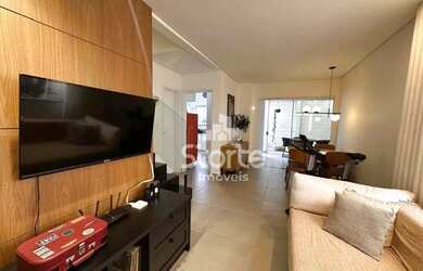 Imagem 2: Casa estilo sobrado com 3 dormitórios à venda, 113m² por R$ 850.000...