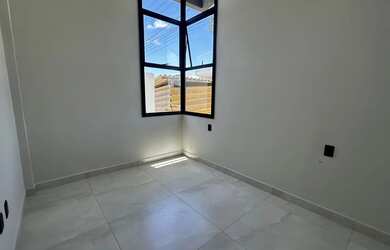 Imagem 4: Casa no Padang. Piscina, Churrasqueira, Ar-condicionadoe200m² de Área