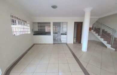 Imagem 5: Sobrado Jd. Coliseu, 3 dormitórios