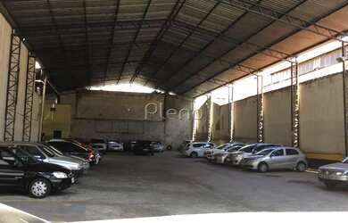 Imagem: O depósito possui 905m² de Área e está localizado em Centro