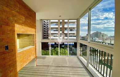 Imagem: O apartamento possui 2 Dormitórios, 3 Banheiros, 2 Vagas na