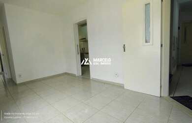 Imagem 8: Vendo Apartamento de 2º andar 2 qts sendo 1 suíte, em Condomínio com portaria 2